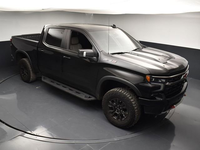 Used 2025 Chevrolet Silverado 1500 ZR2 w/ Technology Package image 44