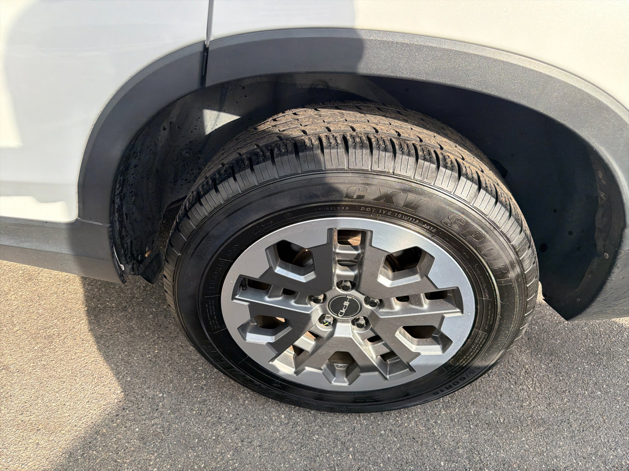 Used 2024 Honda Passport TrailSport image 14