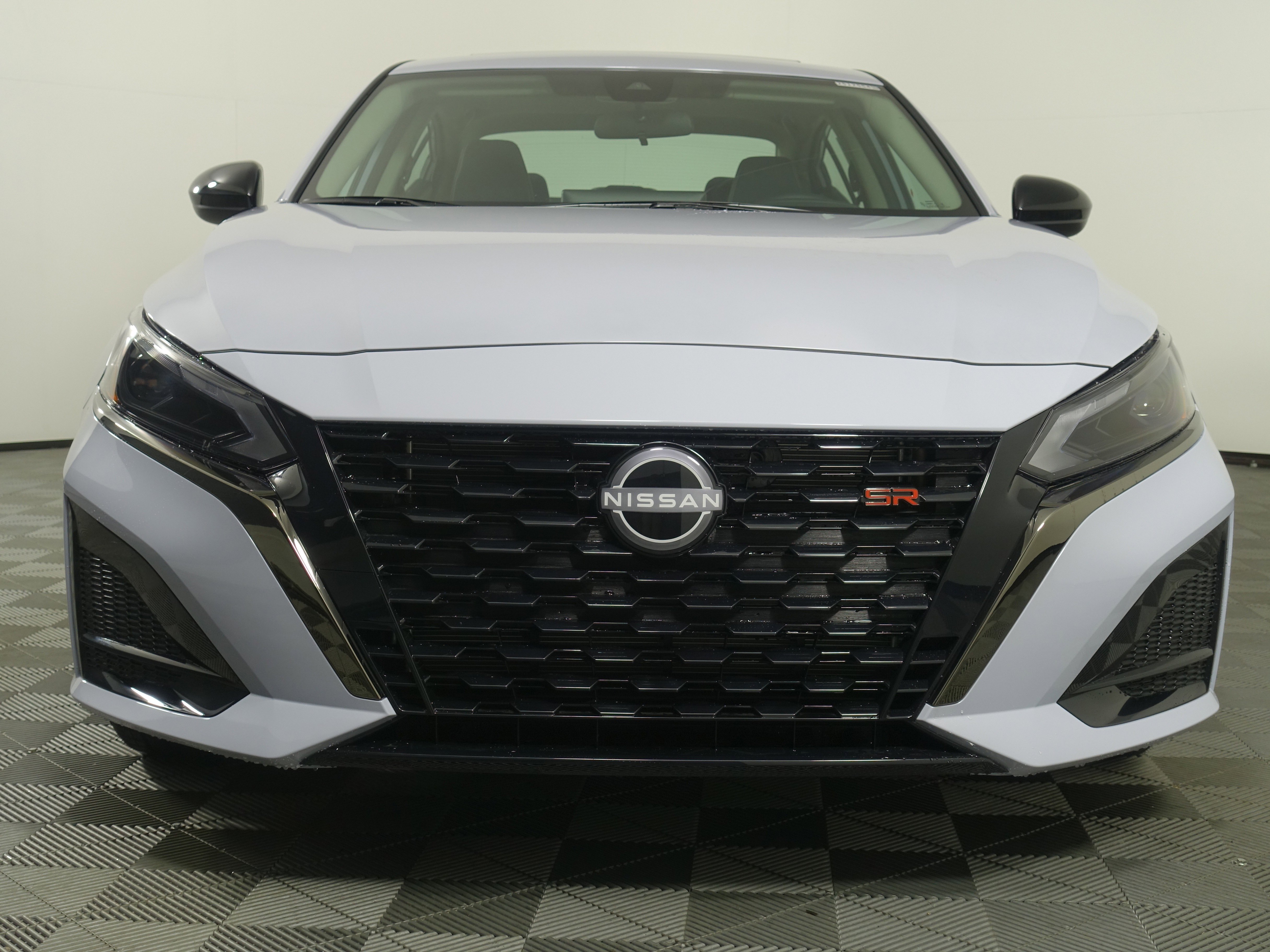 New 2025 Nissan Altima 2.5 SR image 17