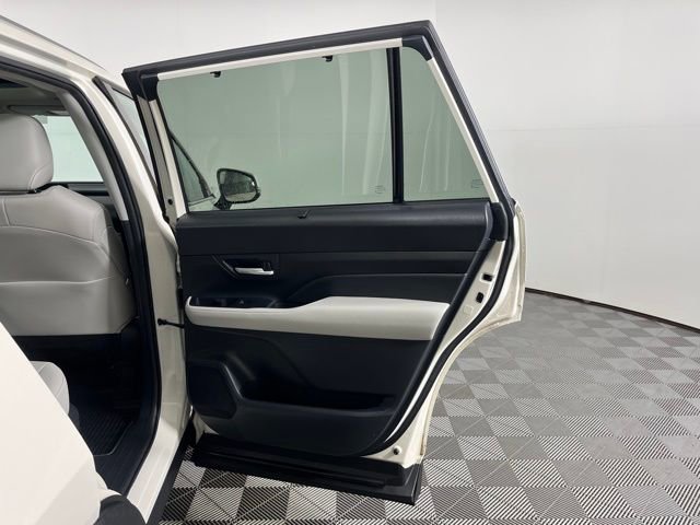 Used 2024 Toyota Grand Highlander XLE image 42