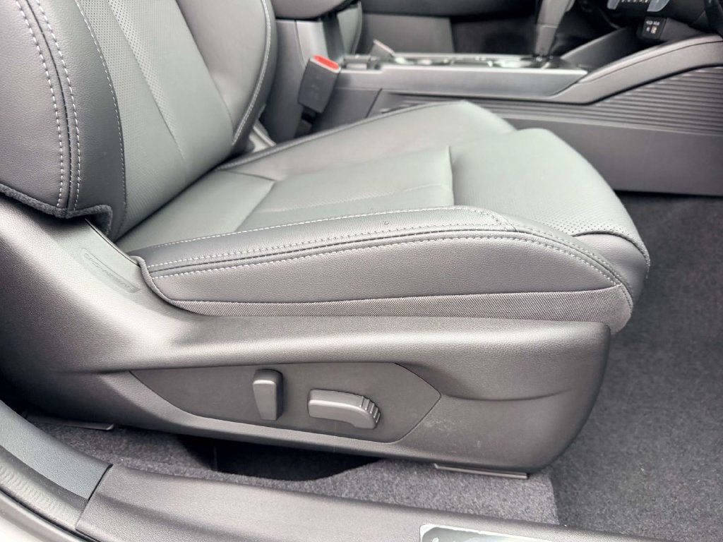 New 2026 Subaru Outback Touring XT AWD/4WD image 9