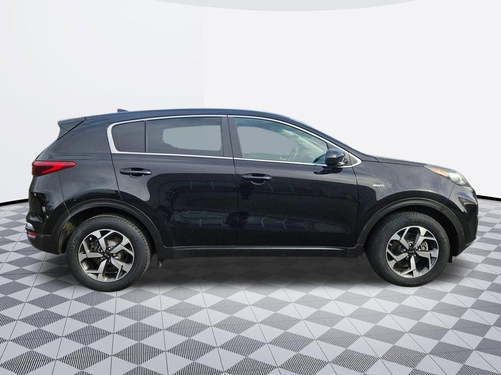 Used 2020 Kia Sportage LX image 7