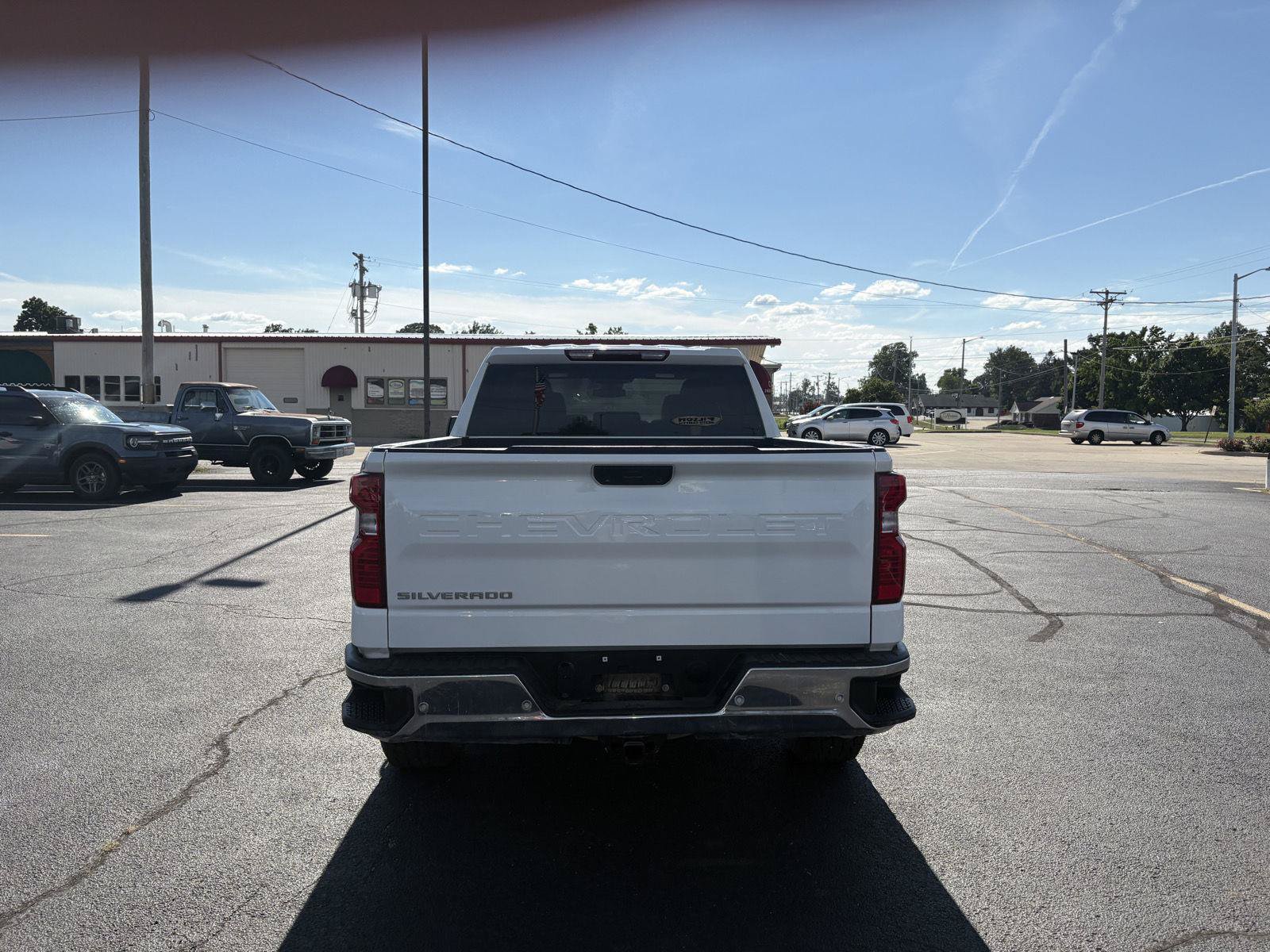 Used 2023 Chevrolet Silverado 1500 W/T w/ WT Safety Package AWD/4WD image 19