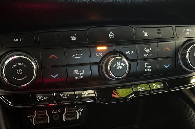Used 2023 Dodge Durango GT AWD/4WD image 25