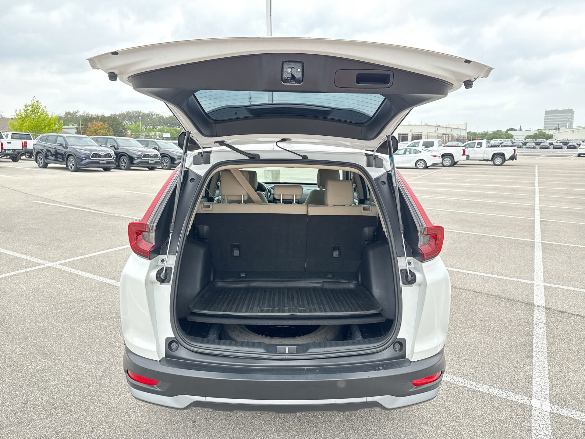 Used 2021 Honda CR-V LX image 19