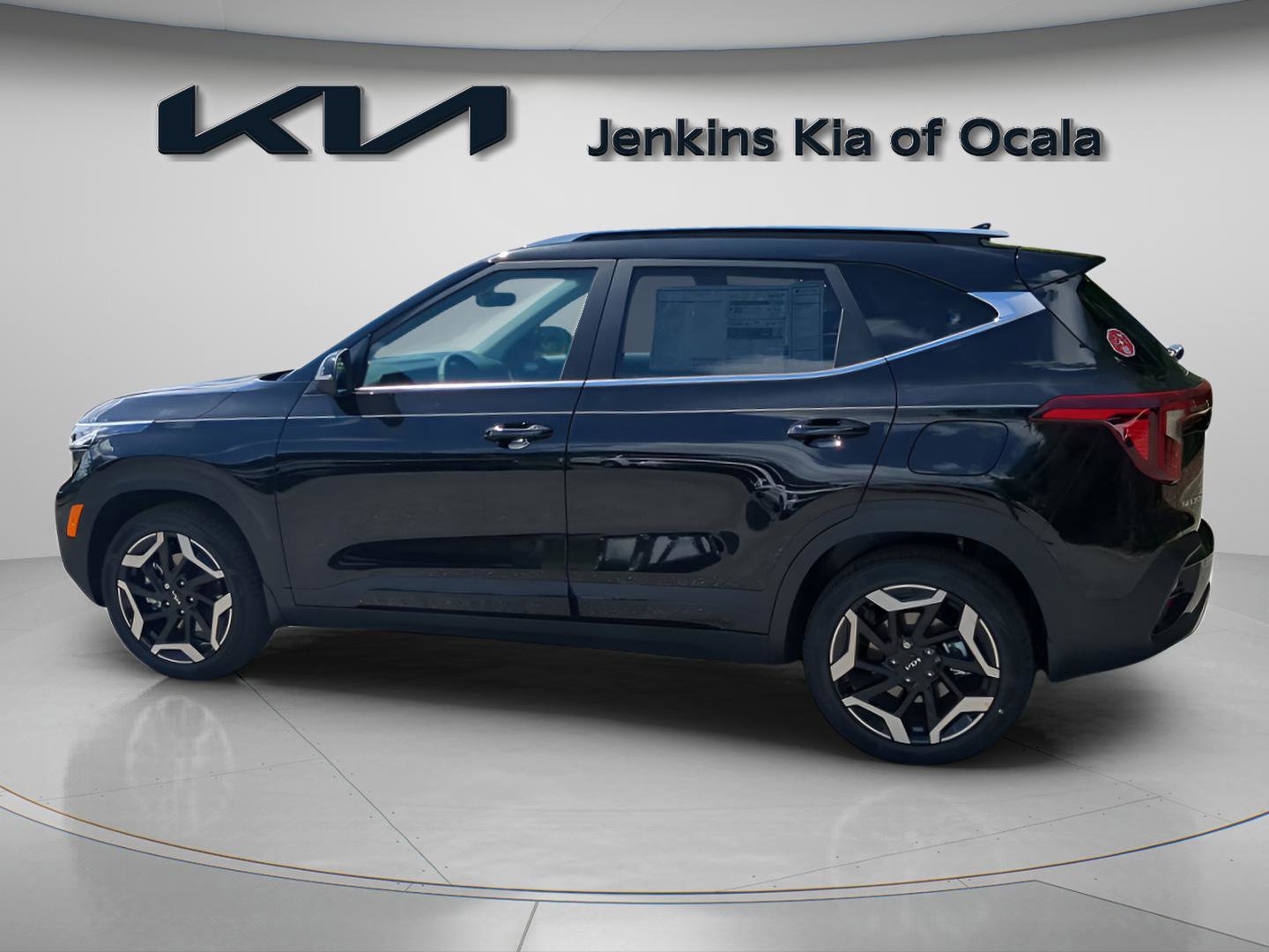 New 2026 Kia Seltos SX w/ SX Sunroof Package image 3