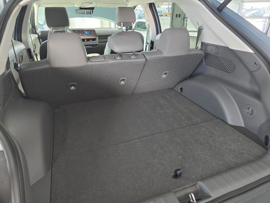 New 2026 Hyundai Ioniq 5 SEL image 17