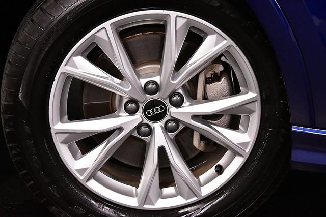 Used 2025 Audi Q3 2.0T Premium image 10