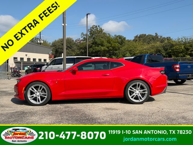 Used 2019 Chevrolet Camaro LT w/ RS Package RWD image 4