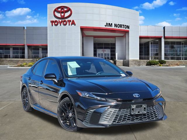 Used 2025 Toyota Camry SE