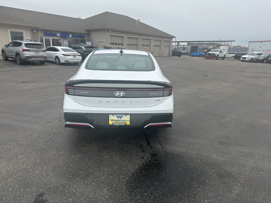 New 2026 Hyundai Sonata SEL AWD/4WD image 35