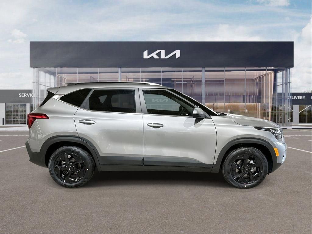 New 2026 Kia Seltos EX w/ EX Sunroof Package image 8