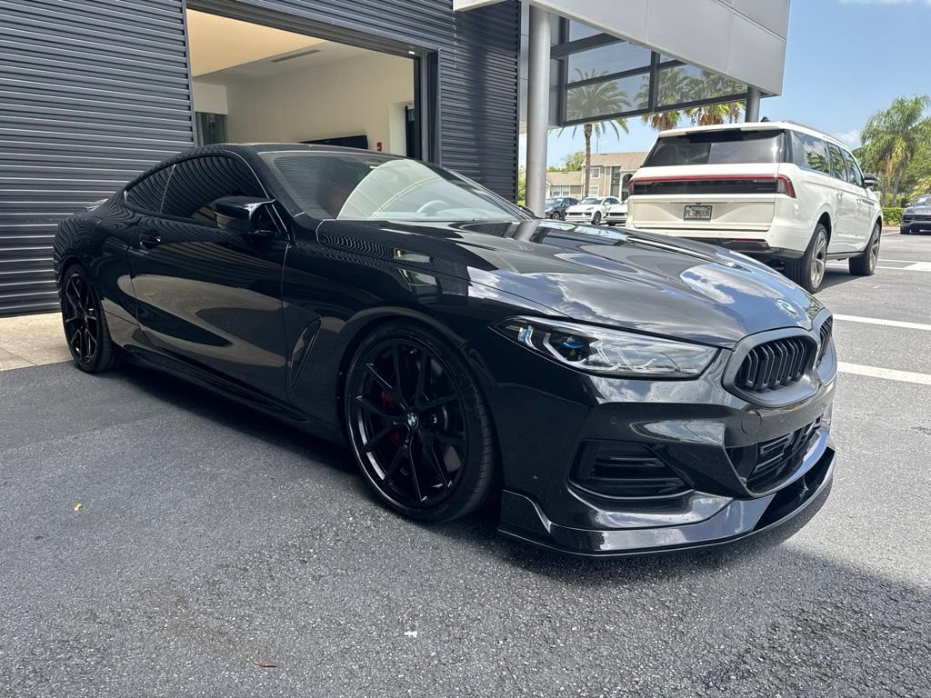 Used 2025 BMW M850i xDrive Coupe AWD/4WD image 4
