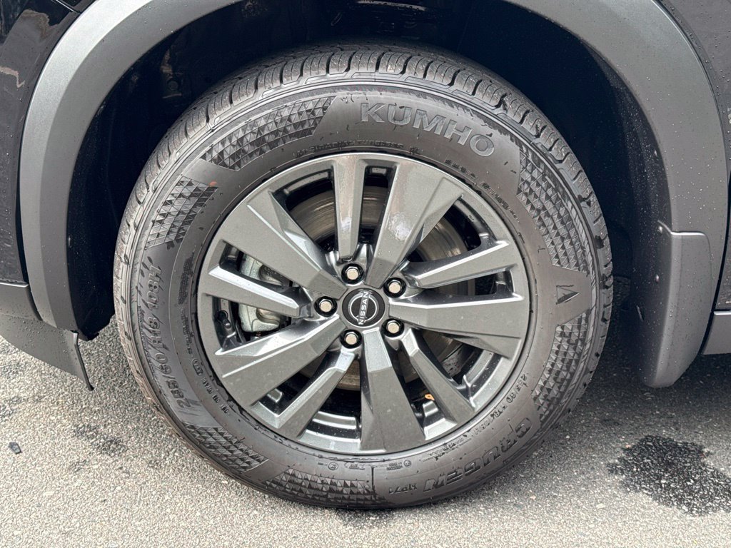 New 2026 Nissan Pathfinder SV FWD image 12