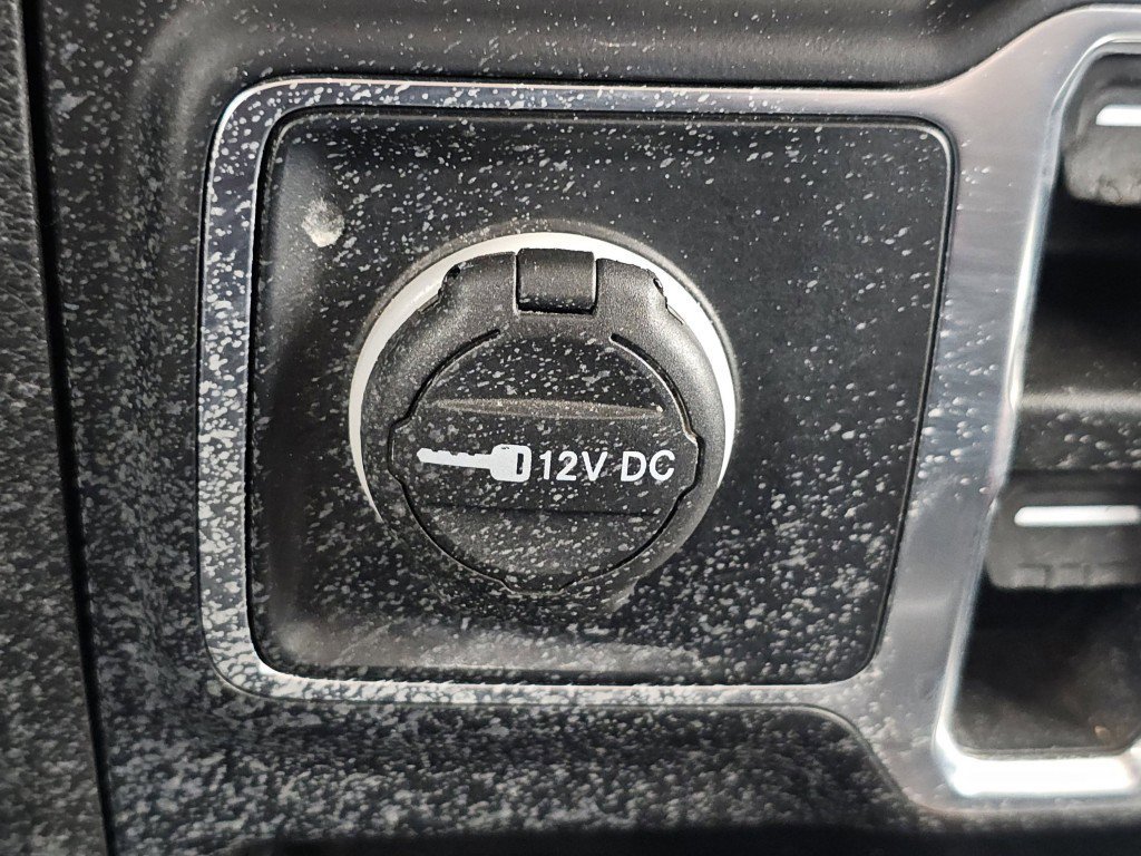 Used 2023 Jeep Wrangler Unlimited Sport AWD/4WD image 16
