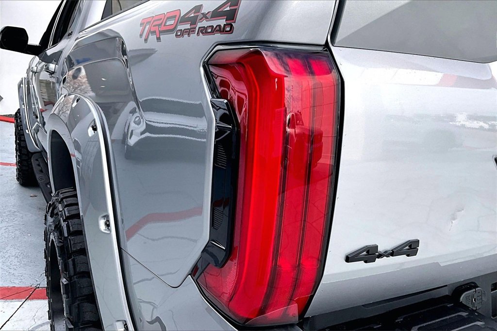 Used 2022 Toyota Tundra SR5 w/ TRD Off-Road Package image 24