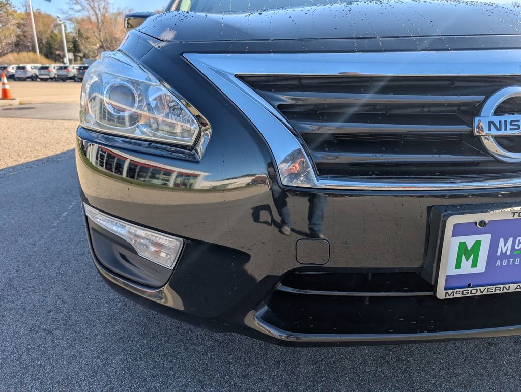 Used 2015 Nissan Altima 2.5 S w/ Sport Value Package FWD image 9