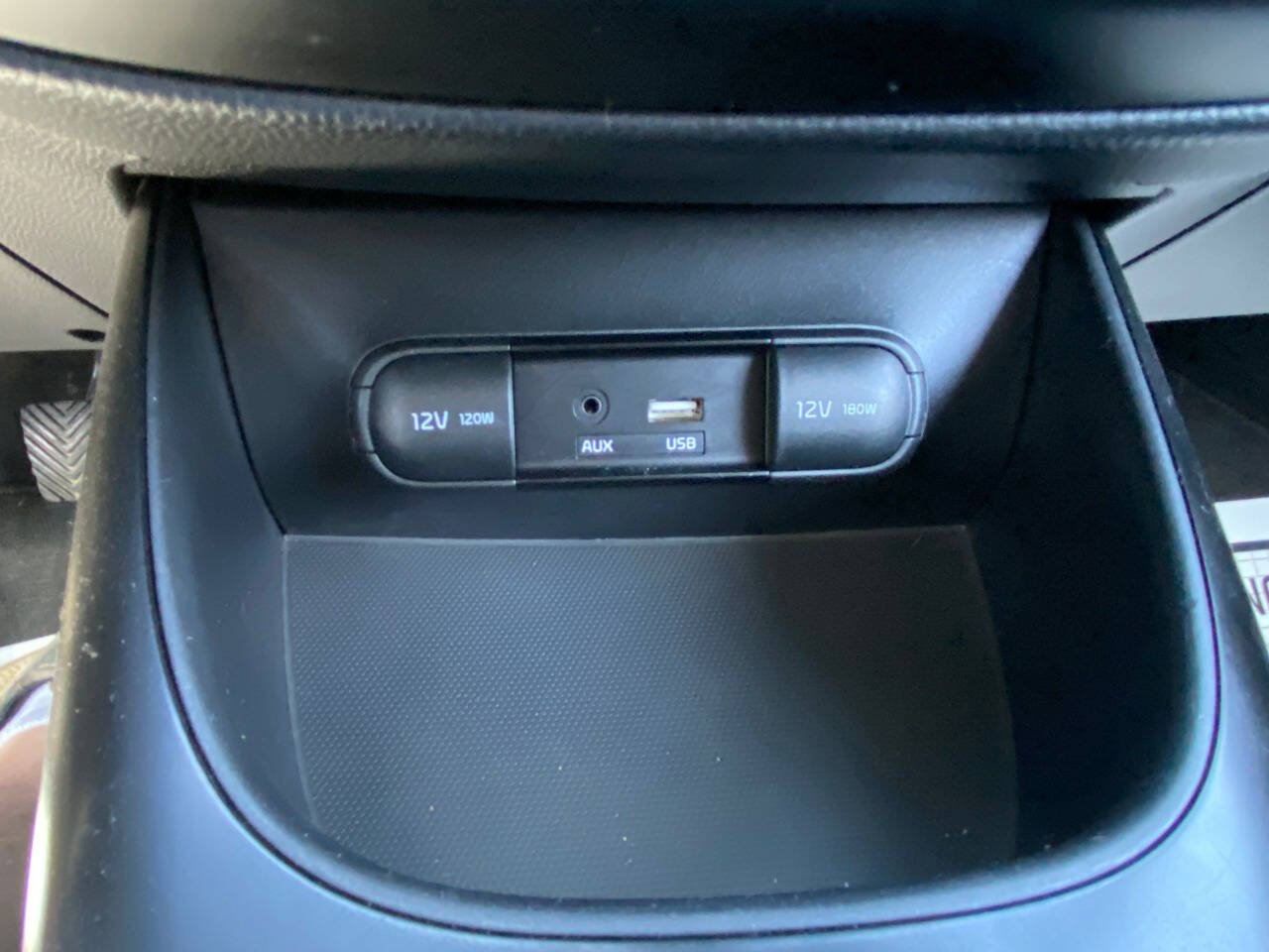 Used 2017 Kia Soul FWD image 25