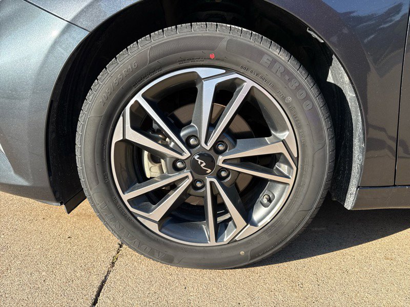 Used 2023 Kia Forte LXS image 23