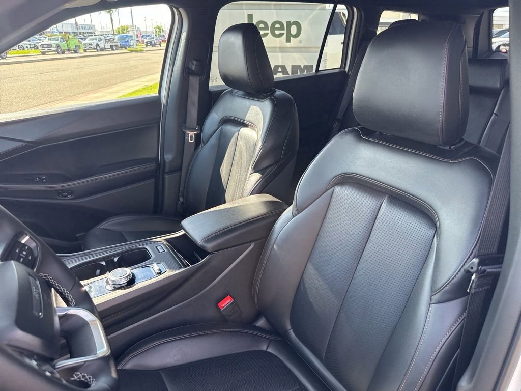 New 2026 Jeep Cherokee Limited image 19