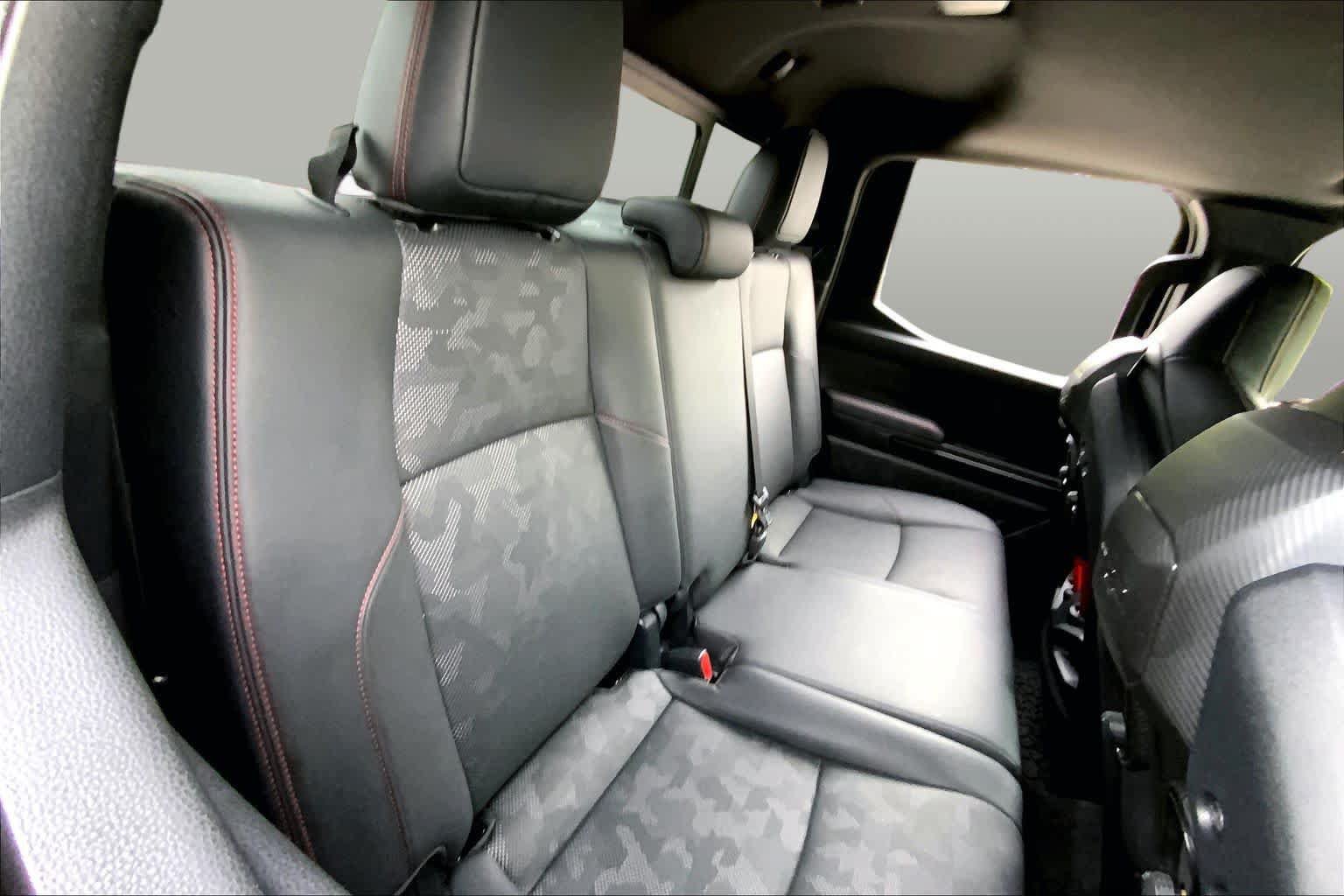 Used 2025 Toyota Tacoma TRD Pro AWD/4WD image 20
