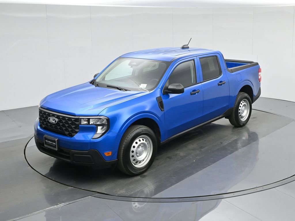 New 2025 Ford Maverick XL image 33