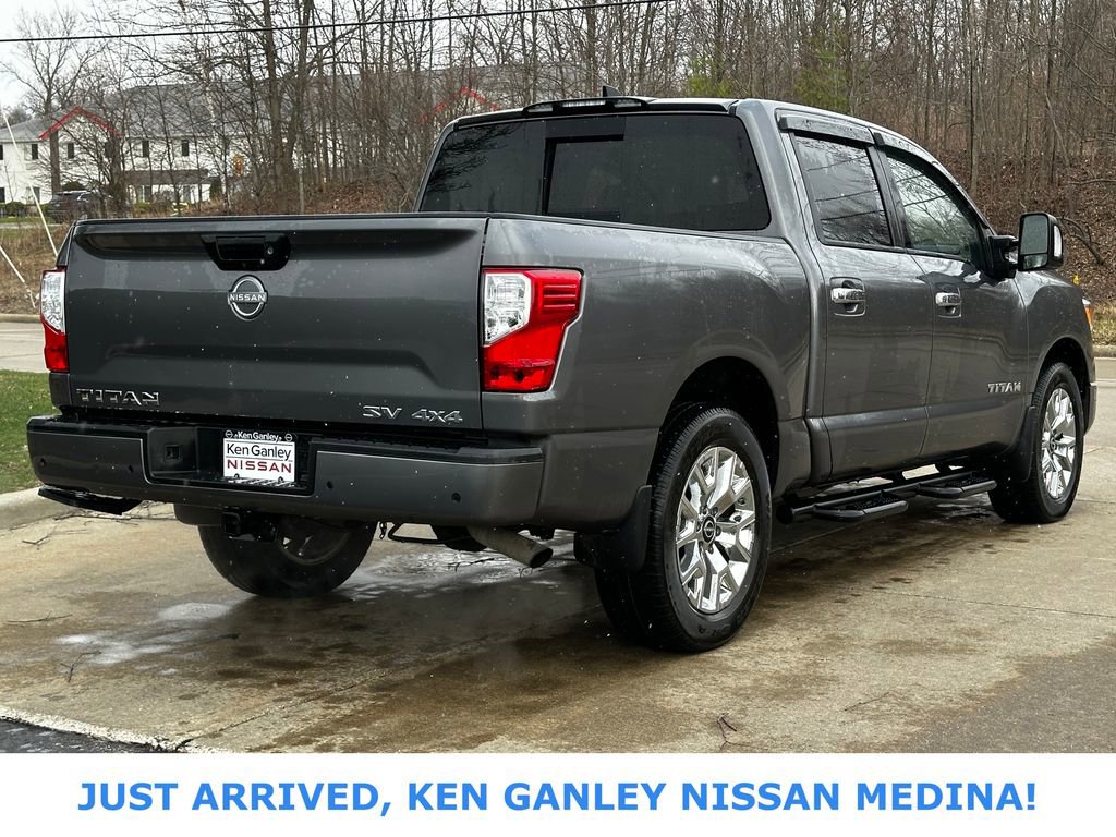 Certified 2024 Nissan Titan SV w/ SV Convenience Package image 3