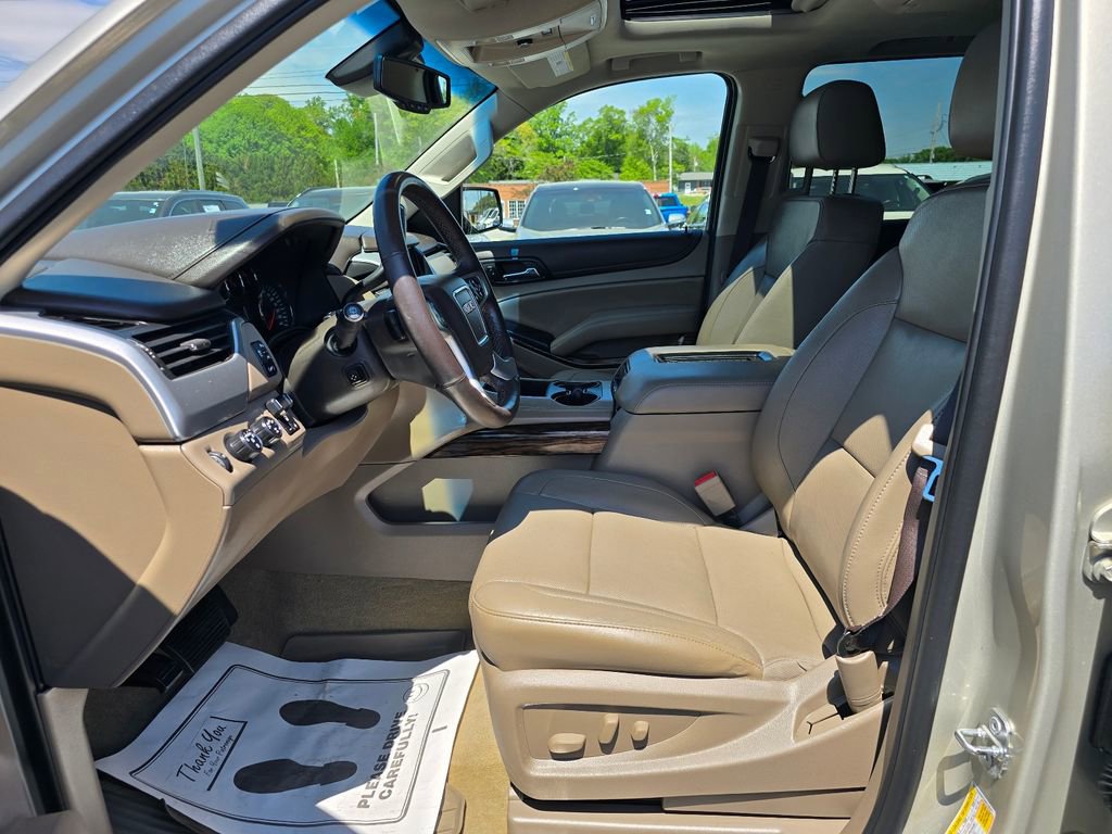 Used 2017 GMC Yukon XL SLT w/ Open Road Package image 10