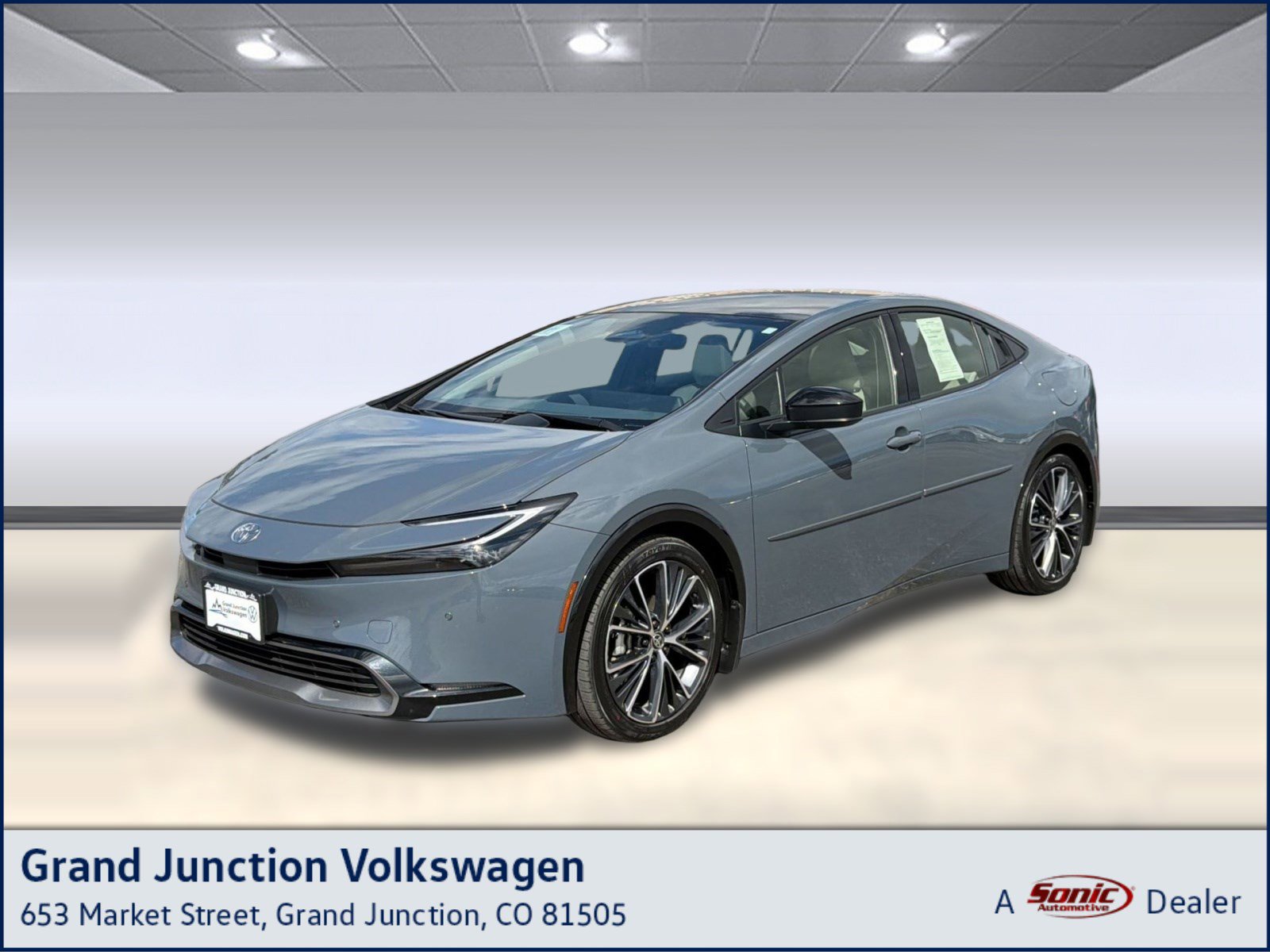 Used 2025 Toyota Prius XLE