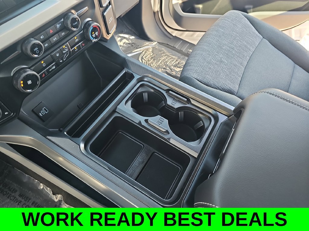 New 2026 Ford F250 XLT w/ XLT Premium Package AWD/4WD image 24