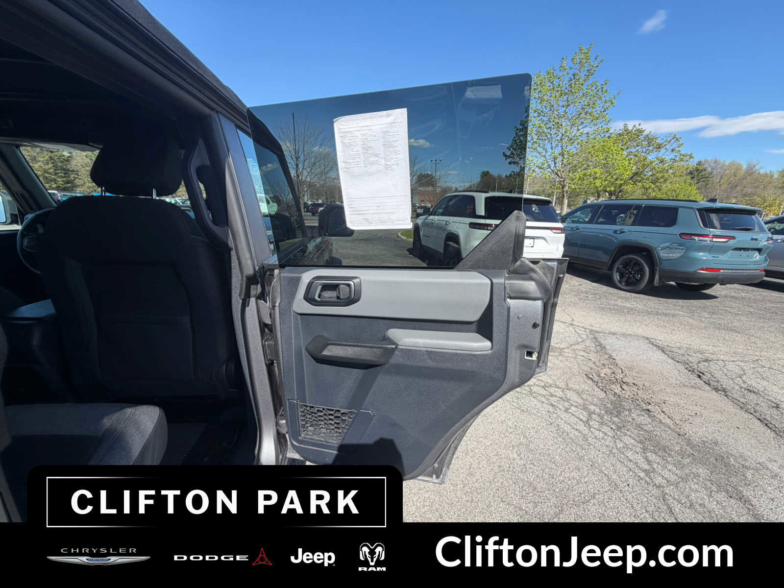 Used 2022 Ford Bronco Big Bend AWD/4WD image 15