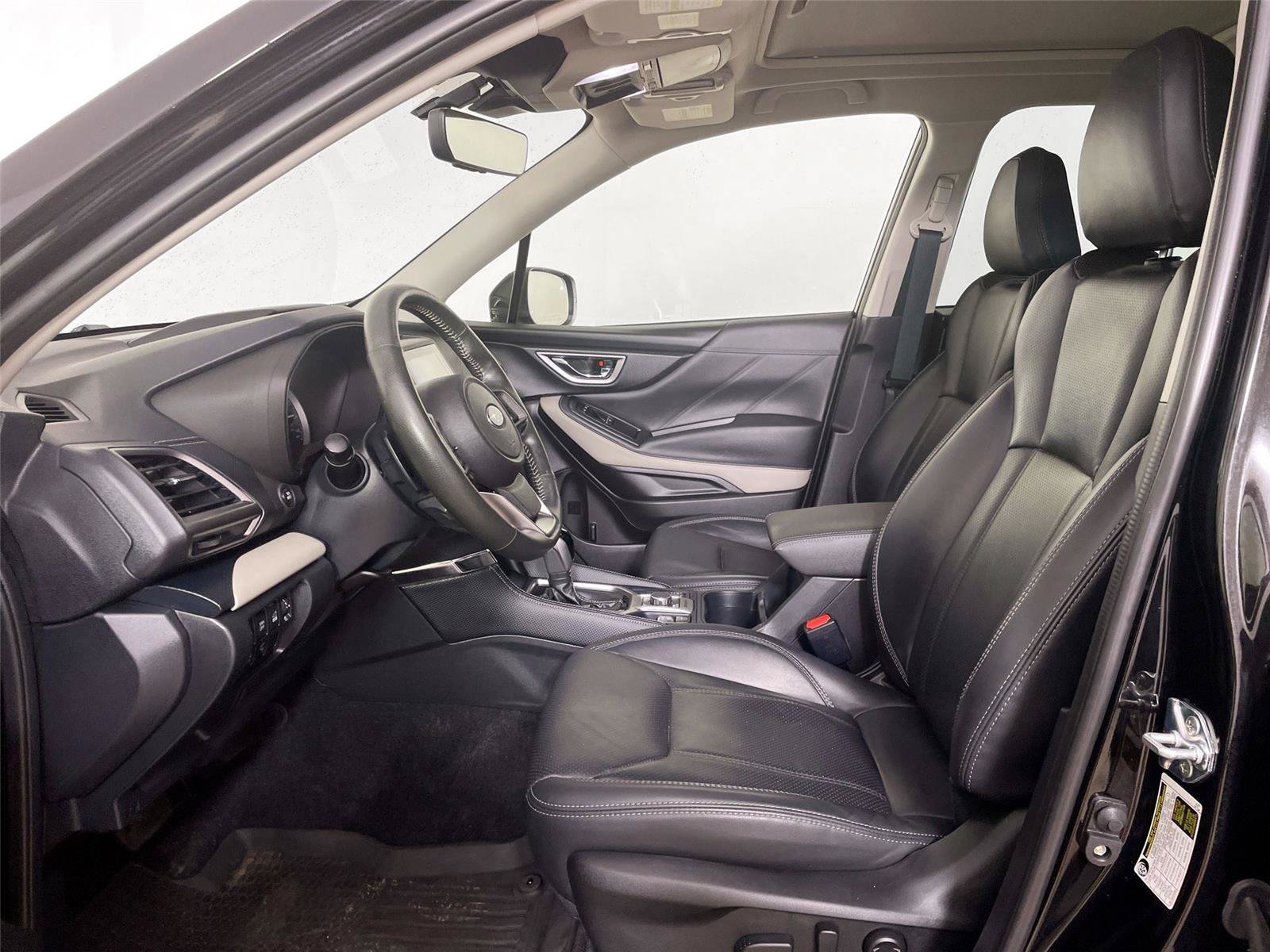 Used 2024 Subaru Forester Limited AWD/4WD image 5