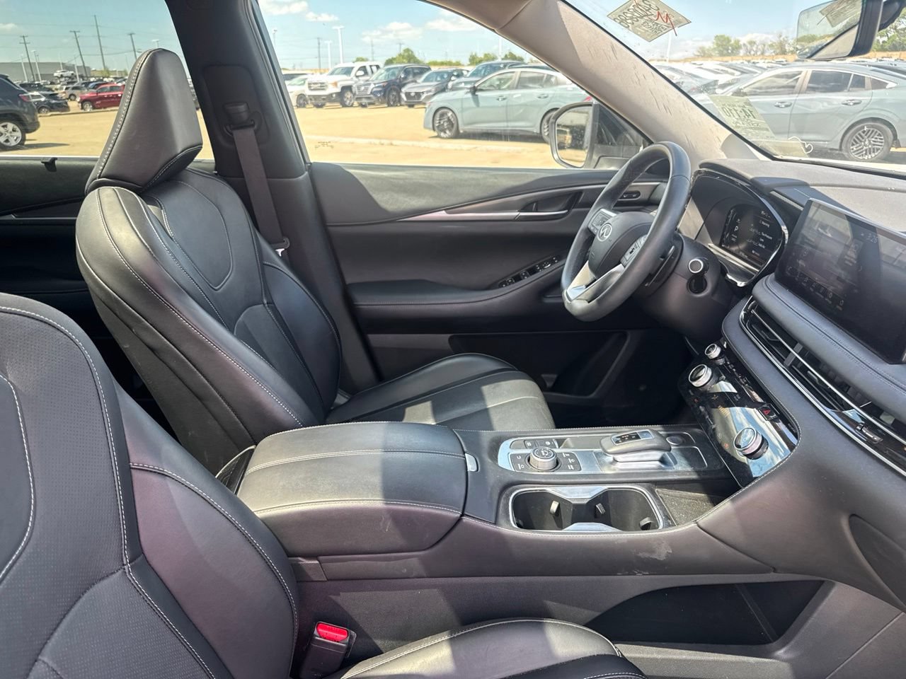 Used 2024 INFINITI QX60 Luxe AWD/4WD image 30