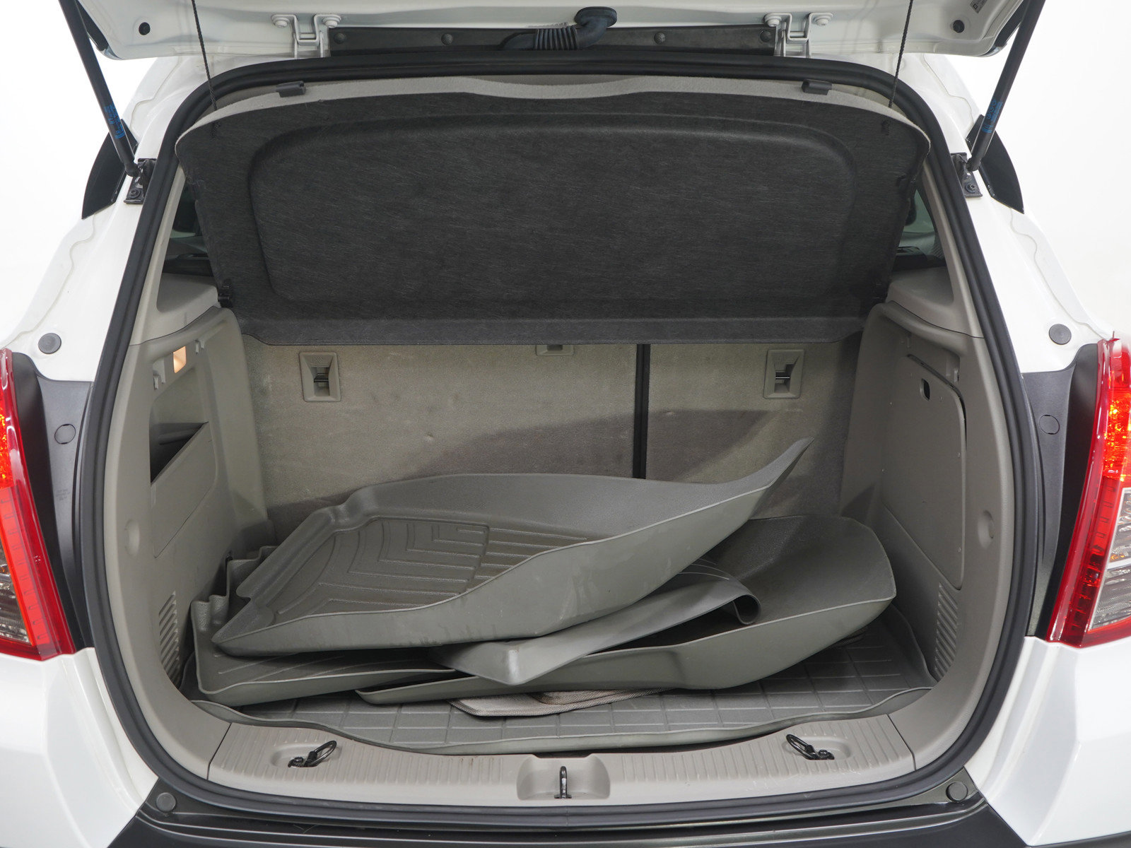 Used 2016 Buick Encore Leather w/ Experience Buick Package image 9