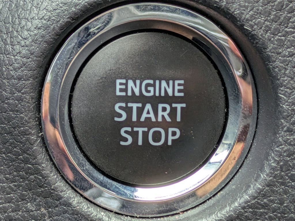 Used 2024 Toyota RAV4 XLE image 27