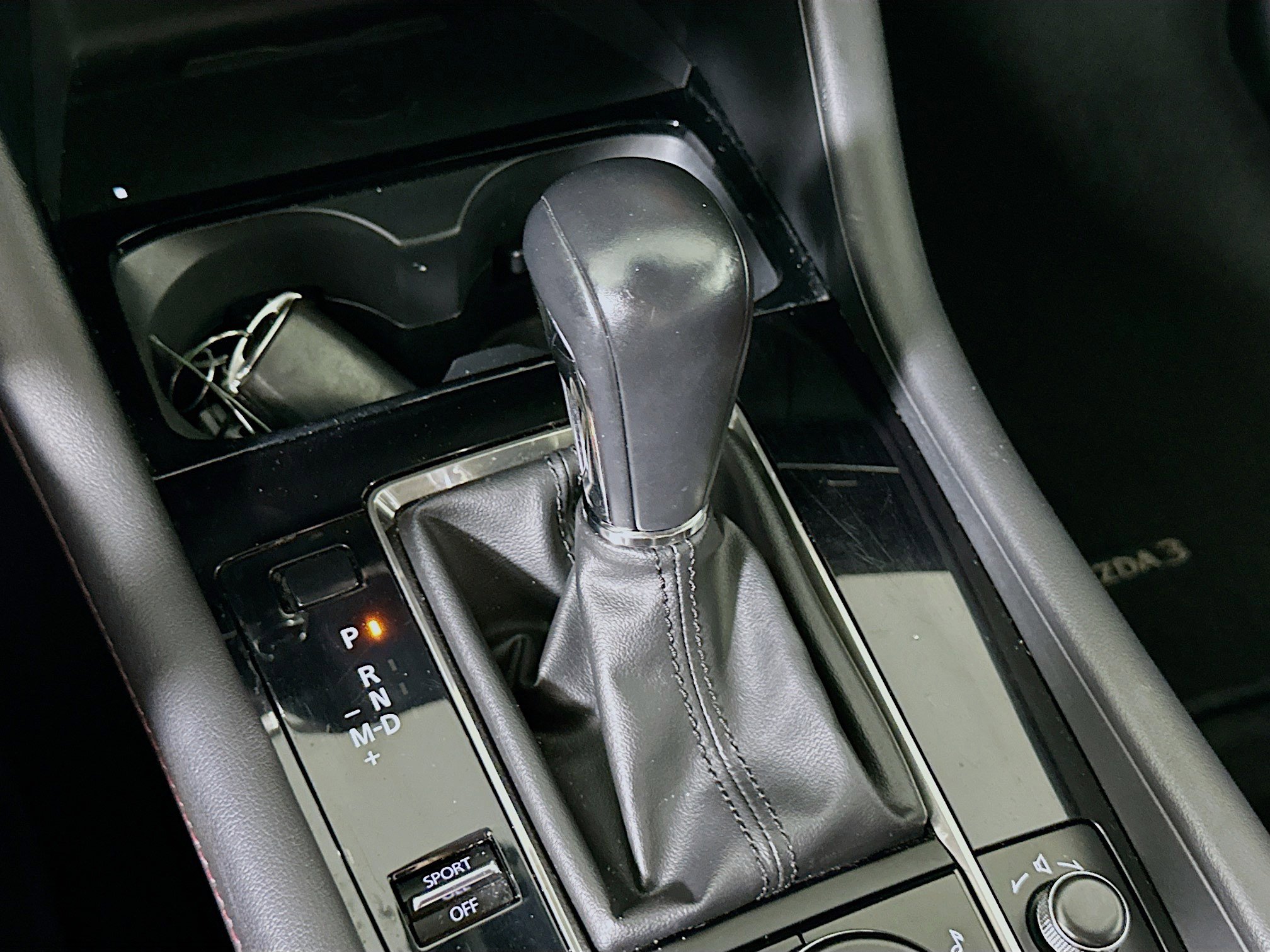 Used 2024 MAZDA MAZDA3 s image 24