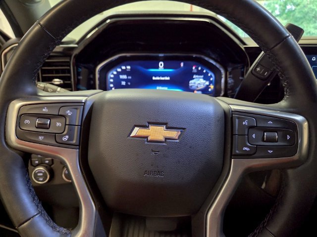 Used 2024 Chevrolet Silverado 1500 LT AWD/4WD image 23