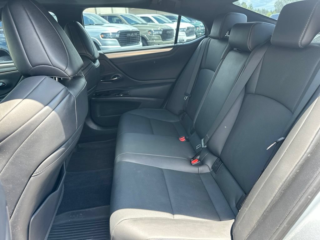 Used 2022 Lexus ES 350 F Sport FWD image 16