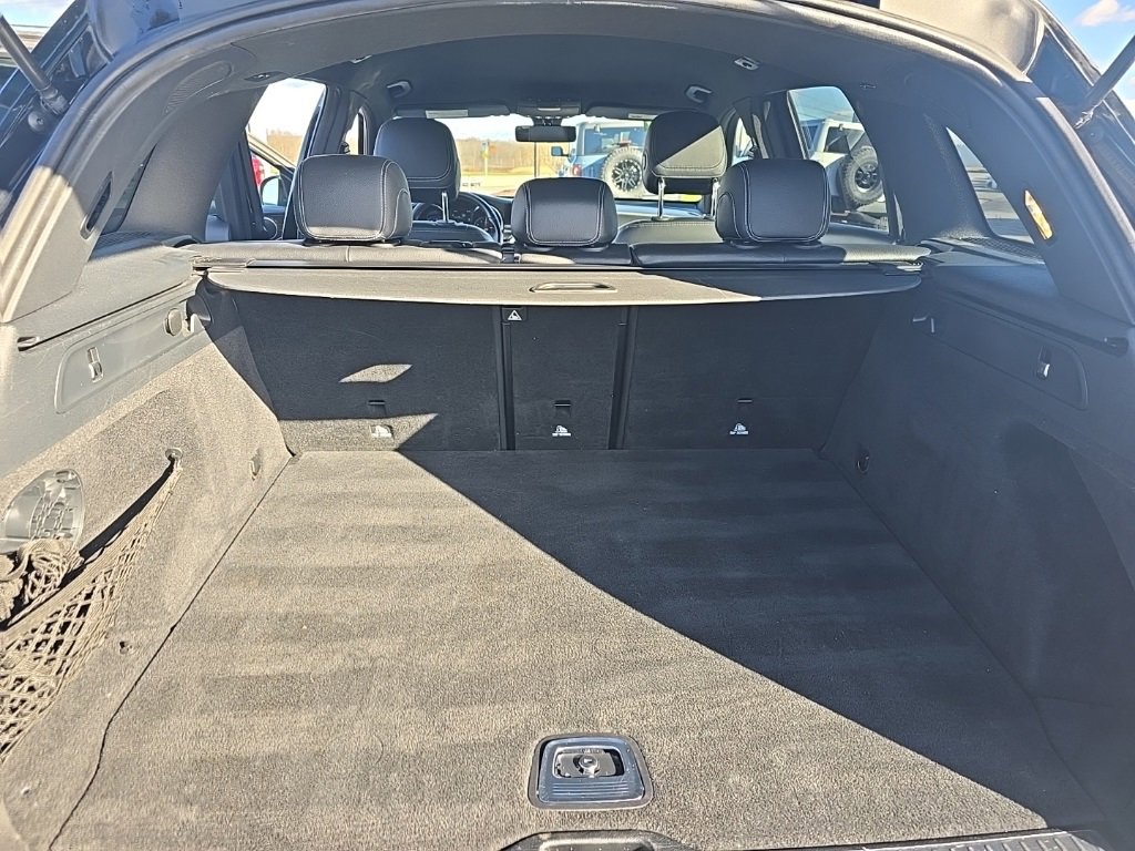 Used 2020 Mercedes-Benz GLC 300 4MATIC image 18