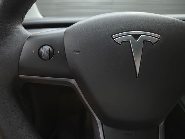 Used 2023 Tesla Model 3 Long Range AWD/4WD image 21