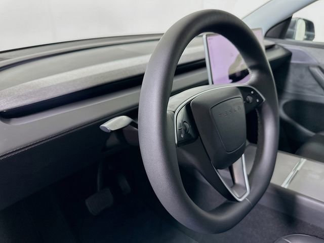 Used 2026 Tesla Model Y Long Range image 10