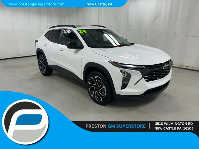 Used 2024 Chevrolet Trax RS w/ Sunroof Package FWD image 1