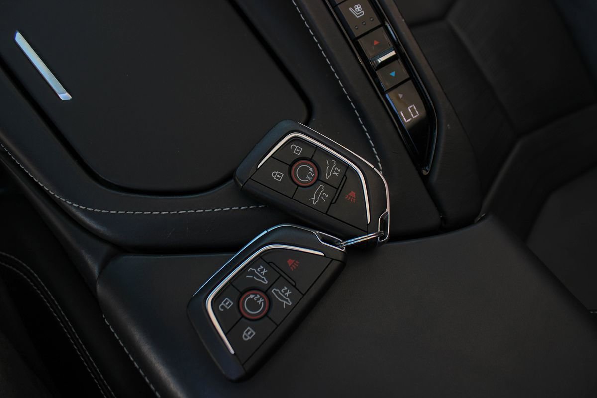 Used 2021 Chevrolet Corvette Stingray Premium Cpe w/ Z51 Performance Package RWD image 49