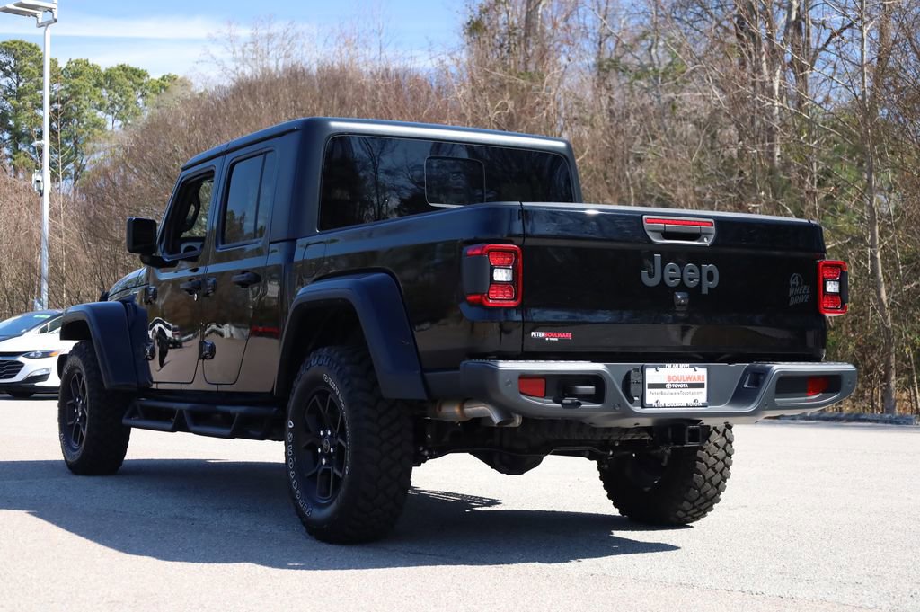 Used 2025 Jeep Gladiator Willys image 4