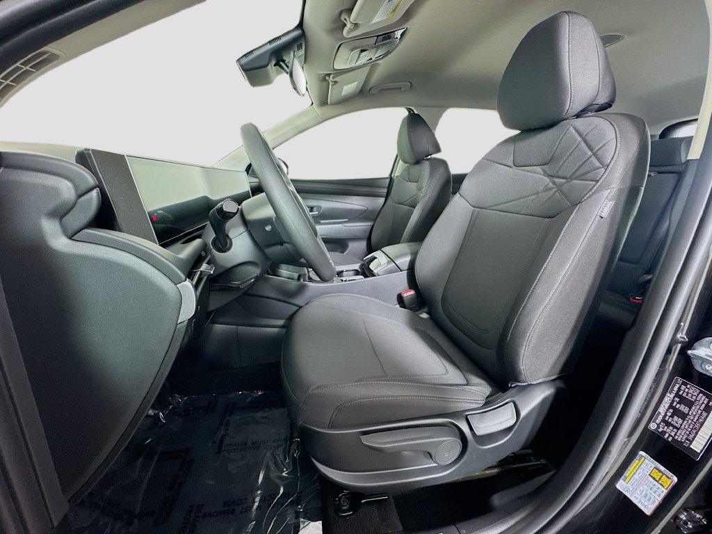 Used 2026 Hyundai Tucson SE AWD/4WD image 17