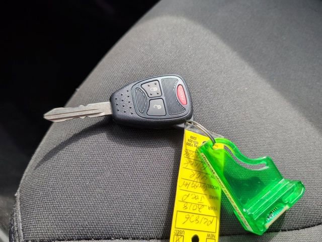 Used 2018 Jeep Wrangler Unlimited Sport S image 31