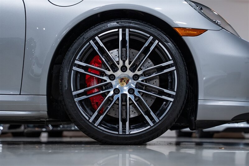 Used 2015 Porsche 911 Turbo w/ Sport Chrono Package AWD/4WD image 16