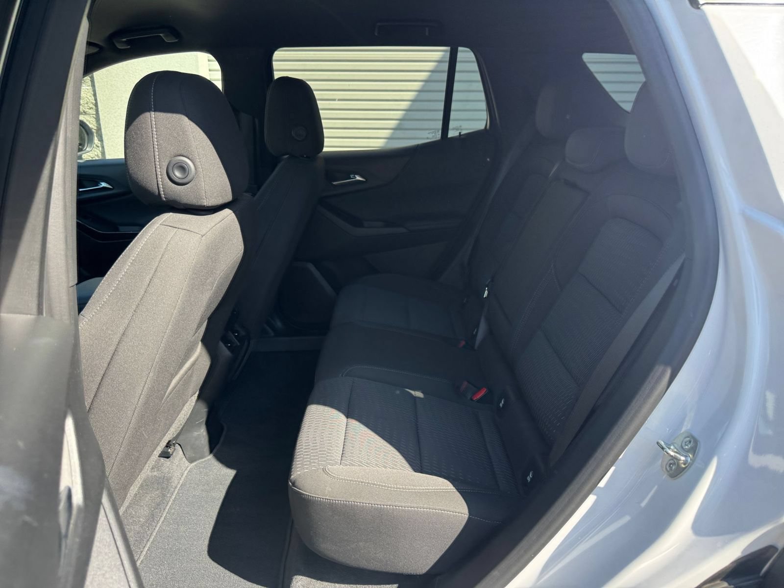 Used 2025 Chevrolet Equinox LT AWD/4WD image 26