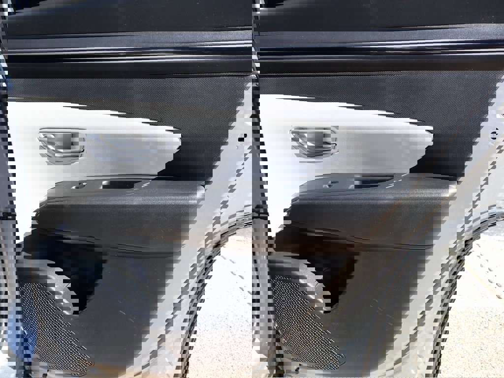 Certified 2024 Hyundai Tucson SE image 12