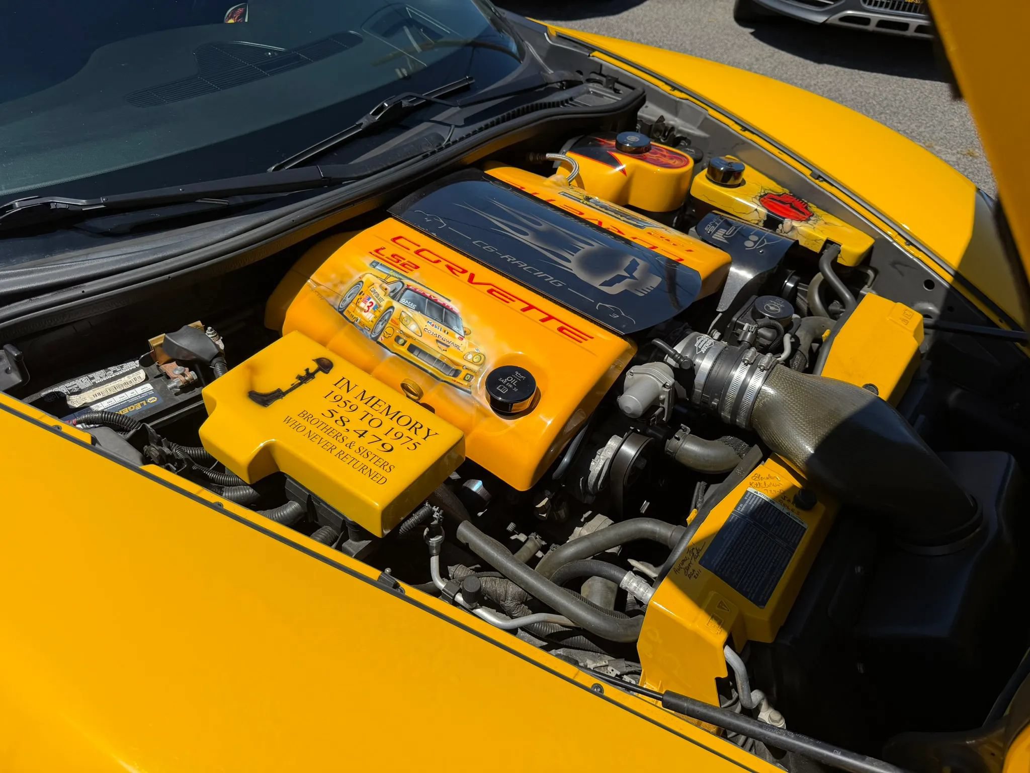 Used 2005 Chevrolet Corvette Coupe w/ Preferred Equipment Group RWD image 46